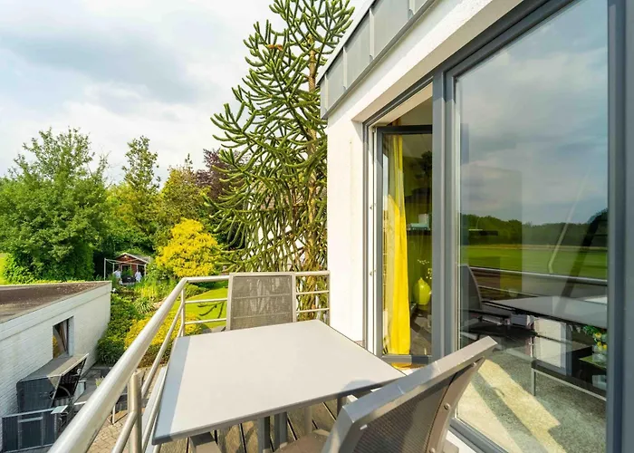 2 Engel Und Co Hello Holidays